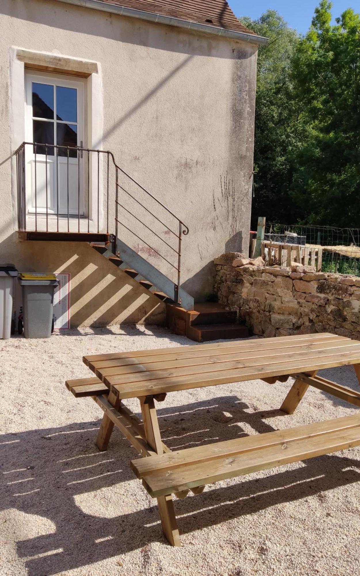 La Maisonette Du Bateau Lavoir Semur-en-Auxois Bagian luar foto